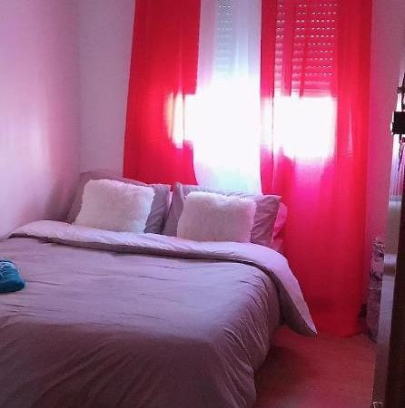 Apartamento De 3 Dormitorios Por Entrevias Madryt Zewnętrze zdjęcie